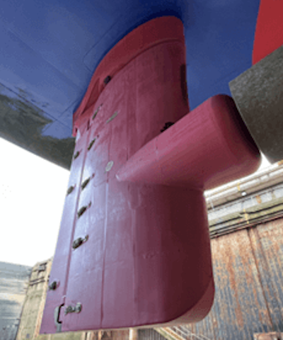 Full Spade Rudder with twisted leading edge and flap